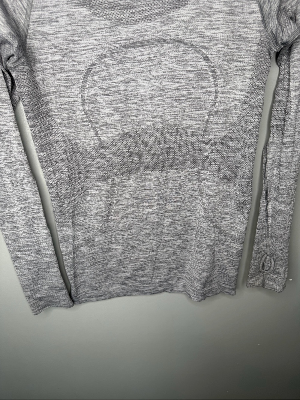 Lululemon Swiftly Tech Long Sleeve - Picture 5 of 10